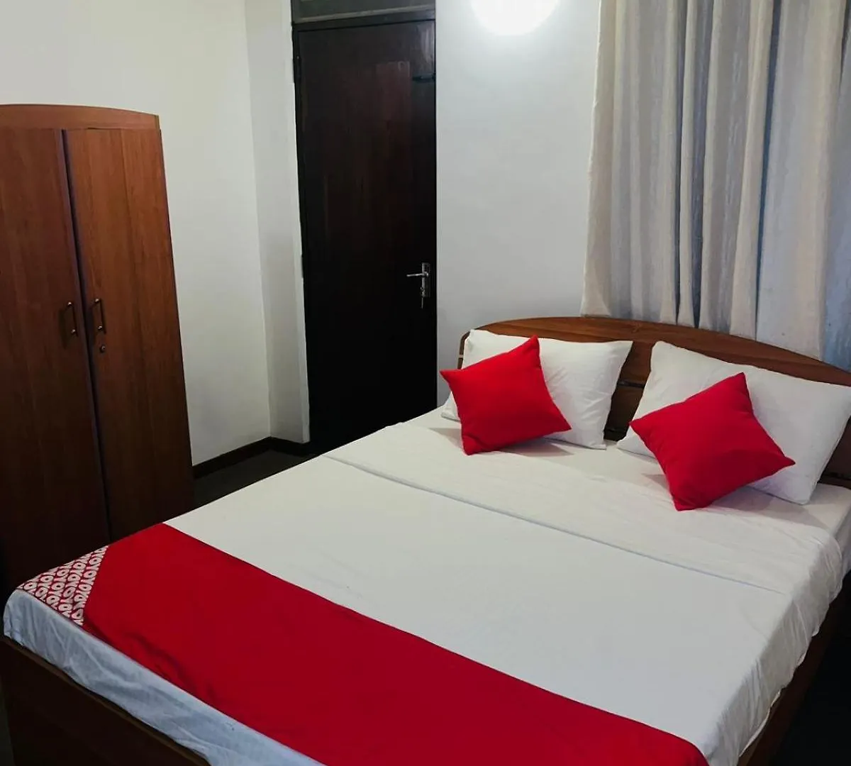 Sky Bello Hotel Katunayake